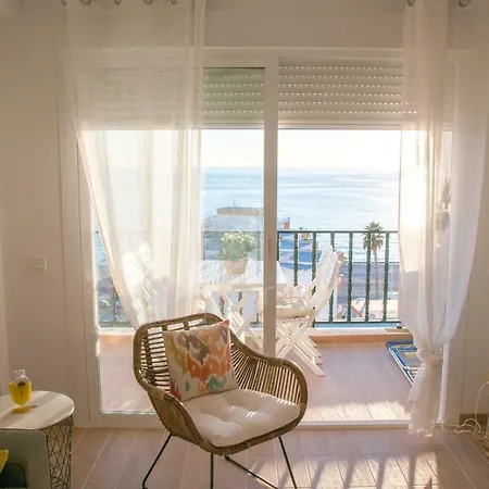 Atico 2 Dormitorios Frente Al Mar Wifi Apartment *